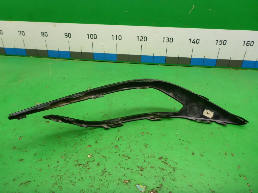 Накладка заднего бампера левая