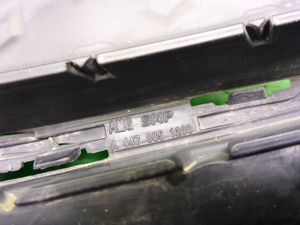 Решетка в бампер левая