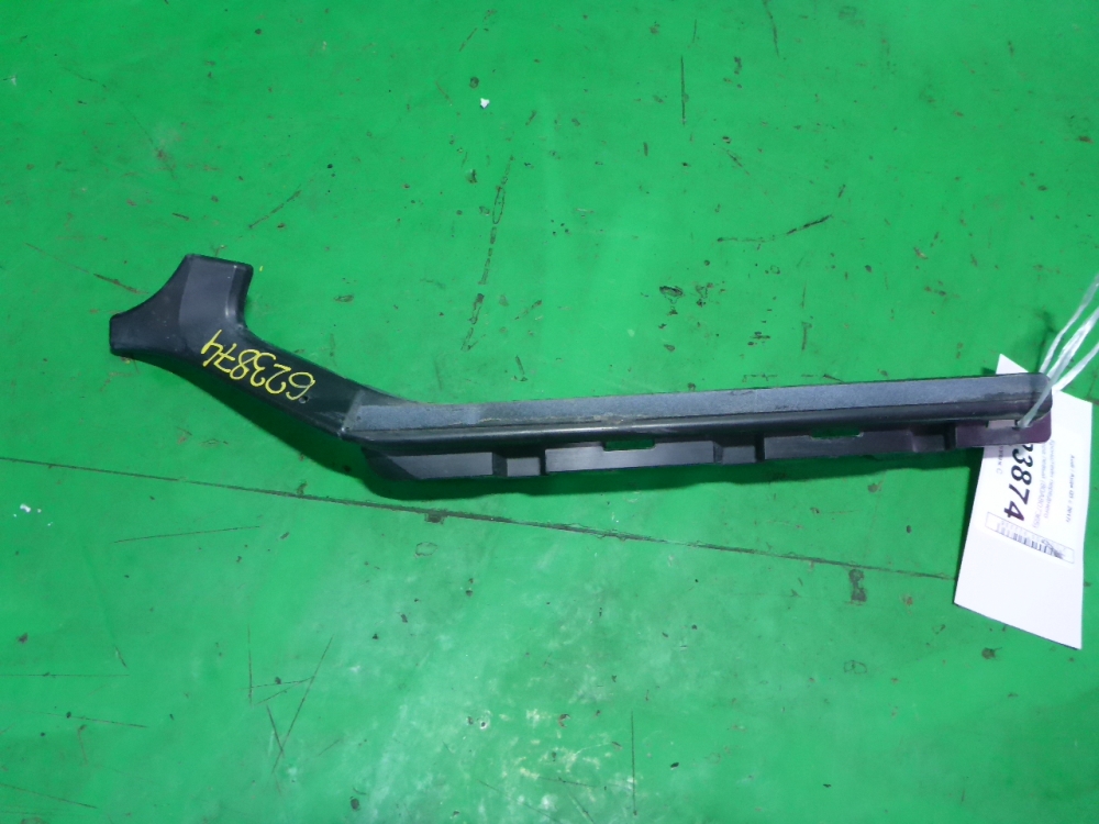 Кронштейн переднего бампера левый