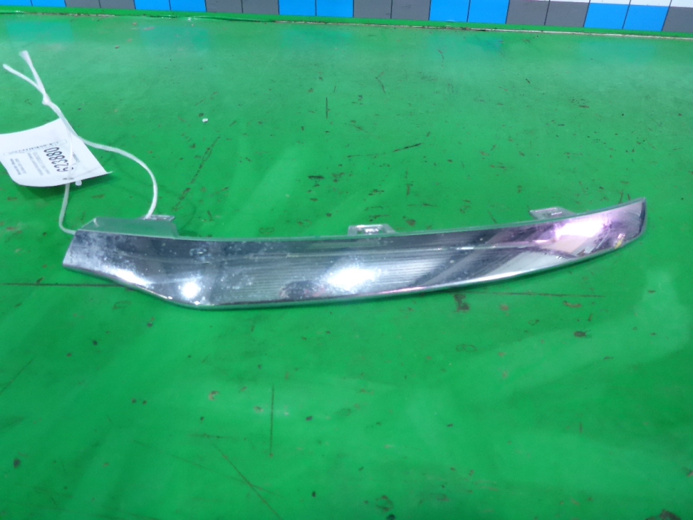 Накладка переднего бампера левая