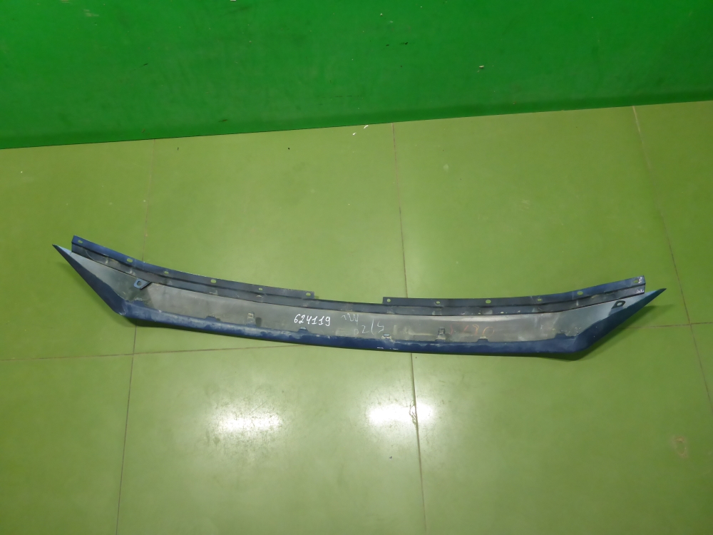 Накладка на решетку радиатора