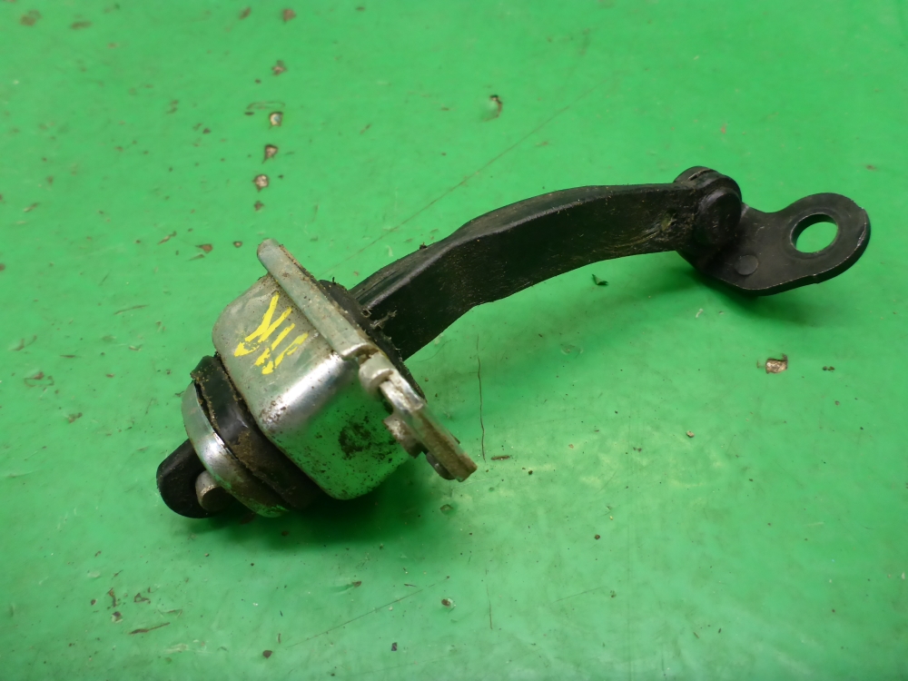 Ограничитель двери