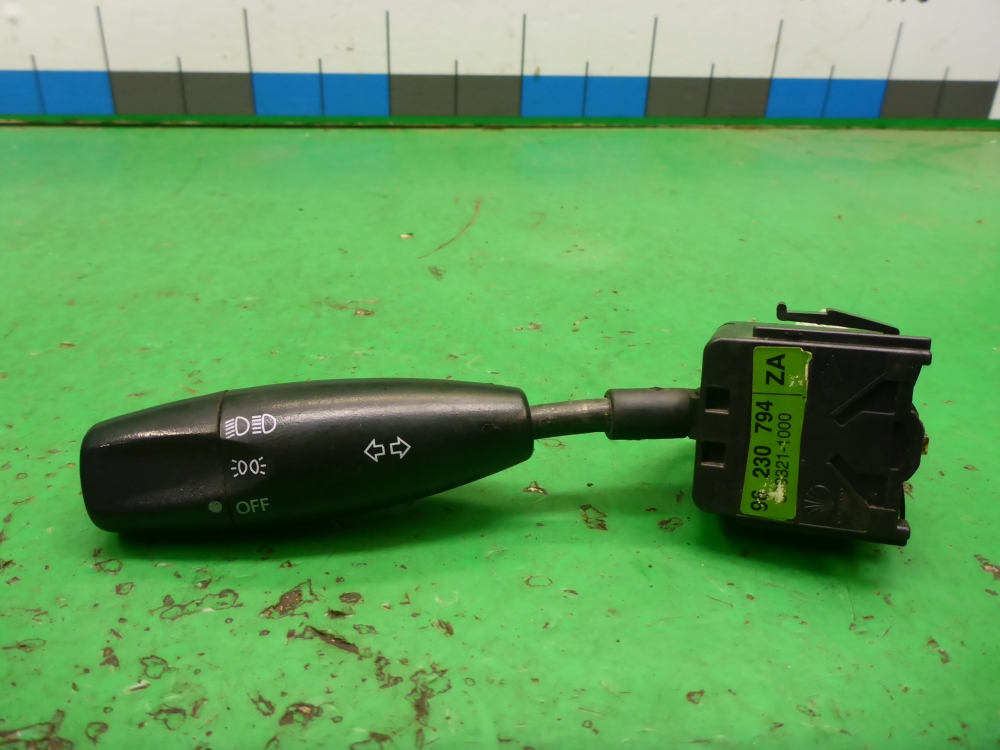 Переключатель поворотов подрулевой