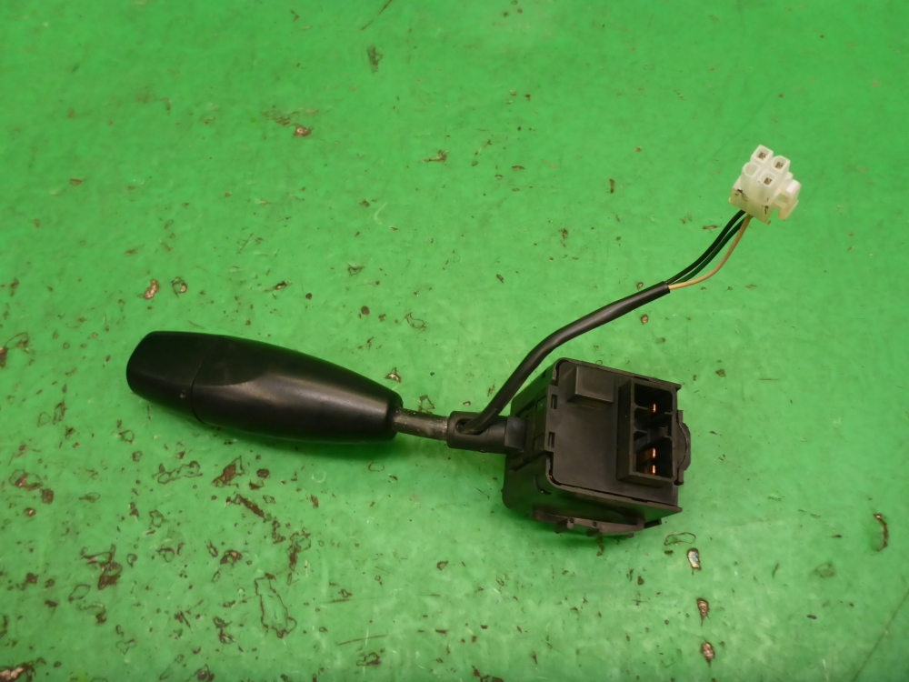 Переключатель поворотов подрулевой