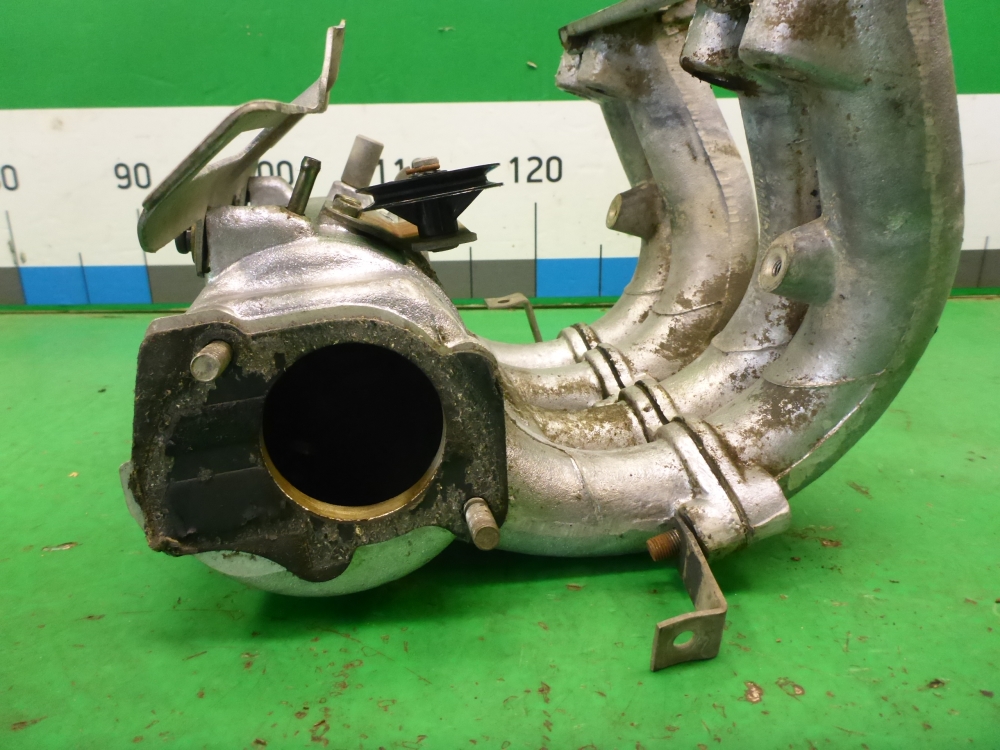 Коллектор впускной