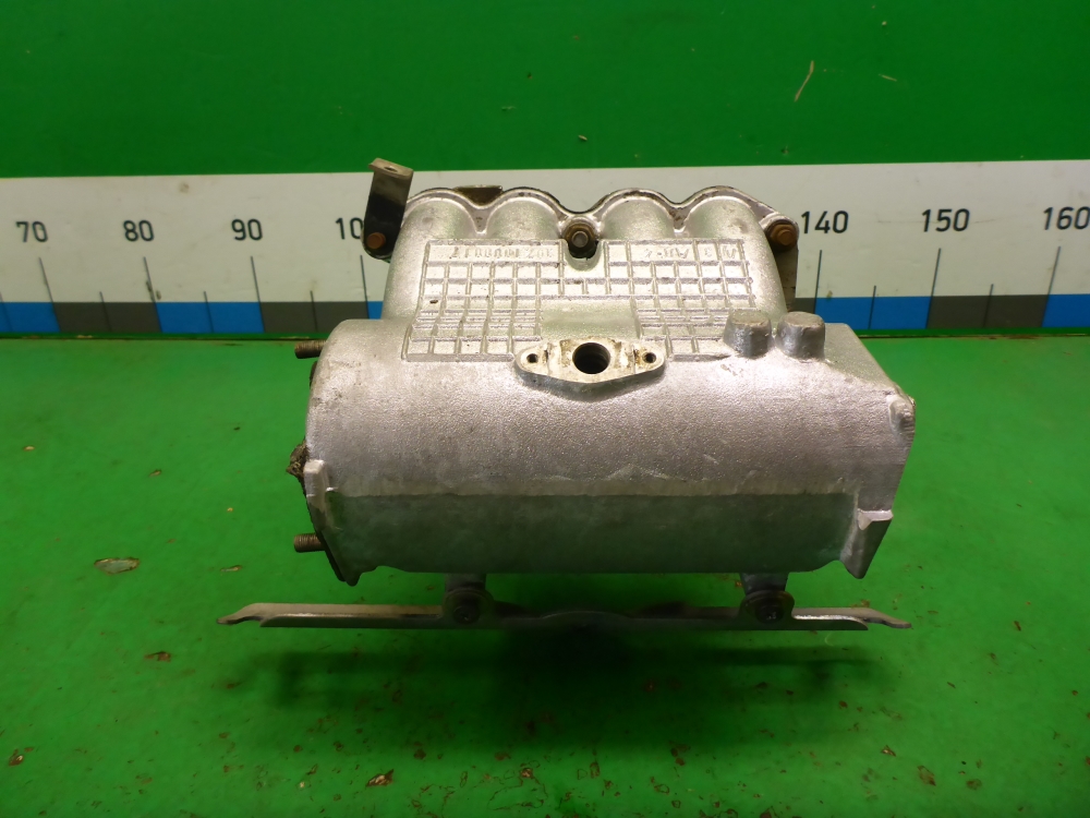 Коллектор впускной