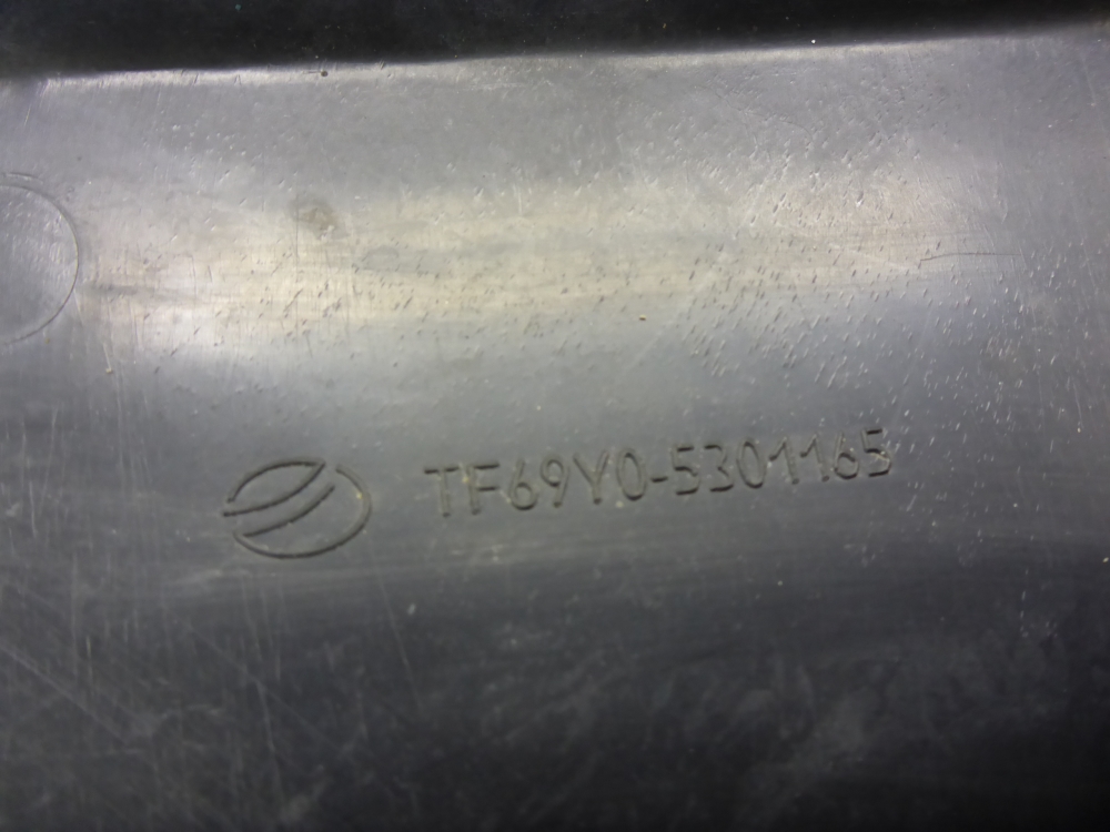 Решетка стеклоочистителей (Жабо)