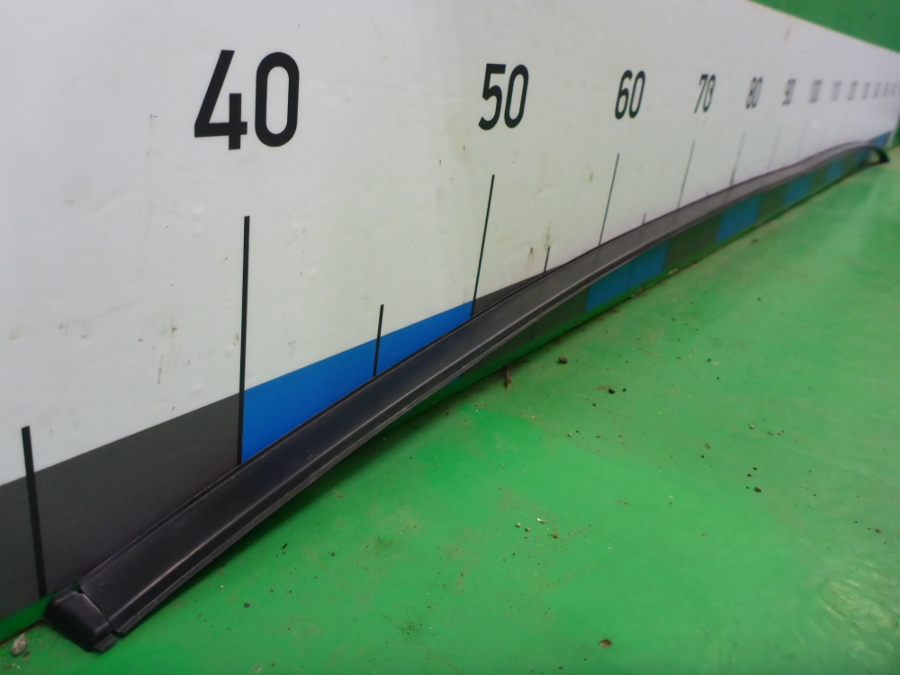 Молдинг крыши левый