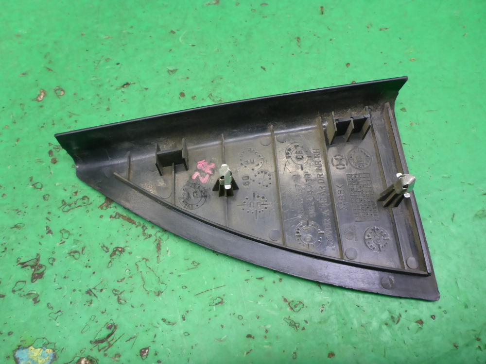 Накладка двери задней правой