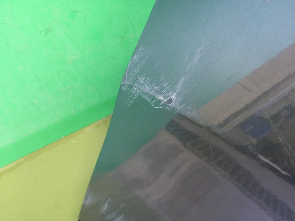 Бампер задний