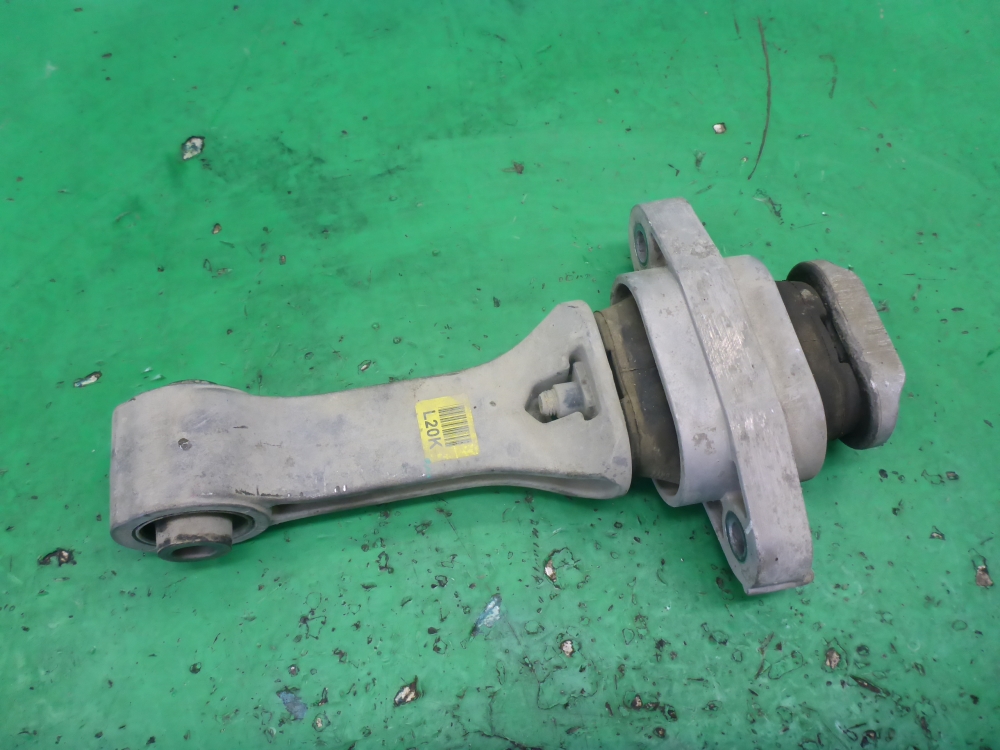 Опора КПП задняя