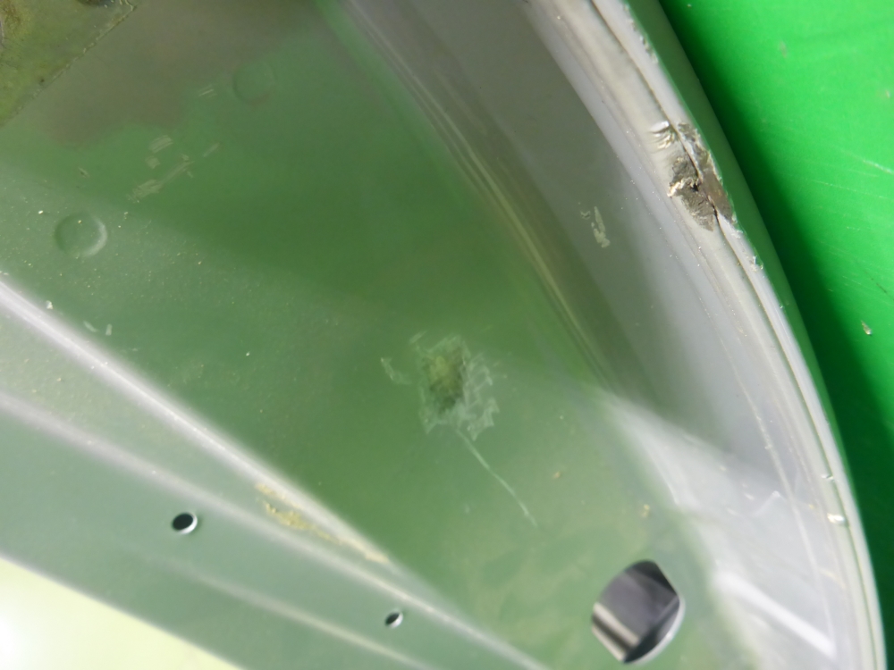 Дверь задняя левая