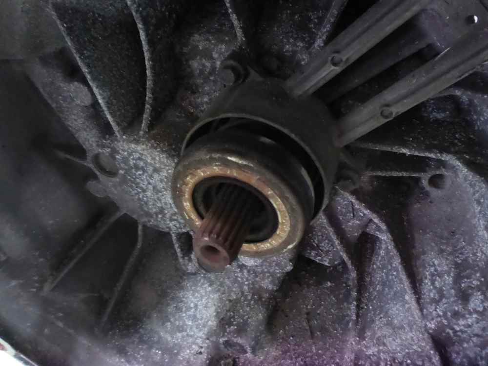 МКПП (механическая коробка переключения передач)