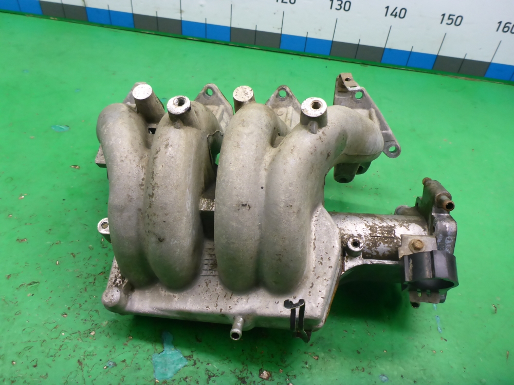 Коллектор впускной