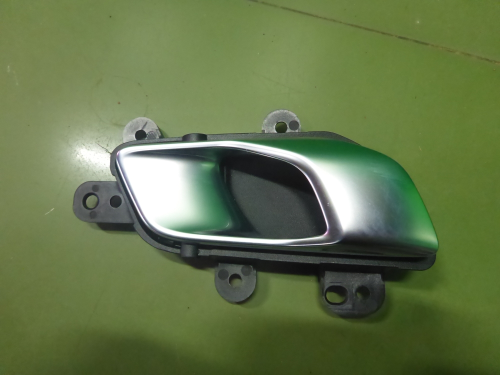 Ручка двери задней внутренняя правая