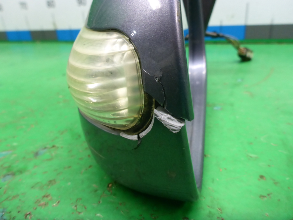 Зеркало левое электрическое