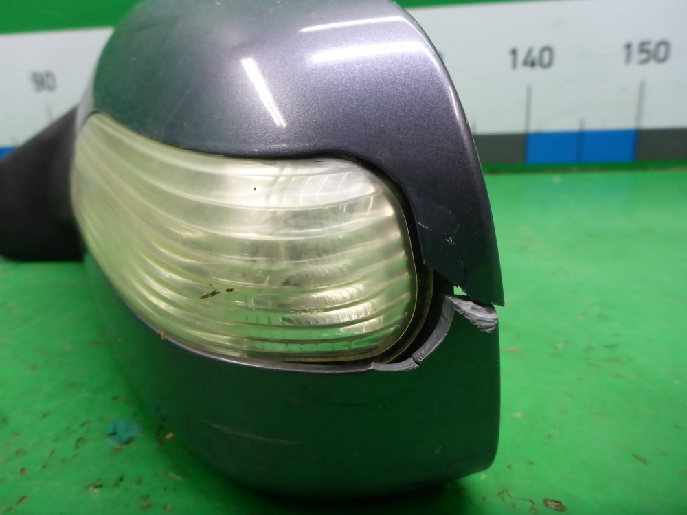 Зеркало левое электрическое