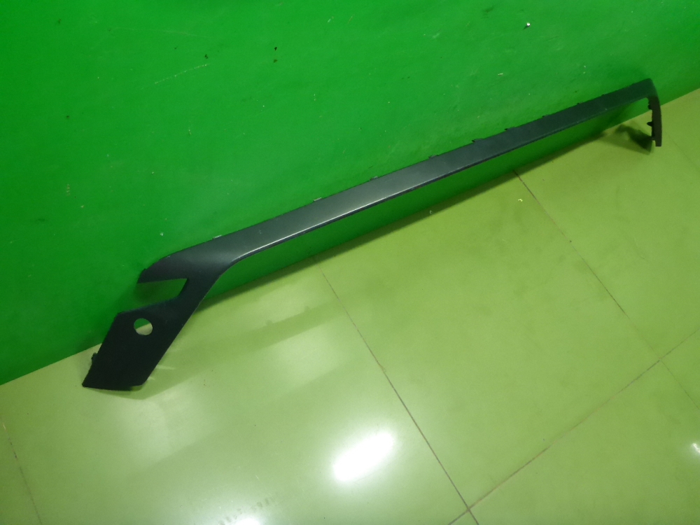 Накладка заднего бампера