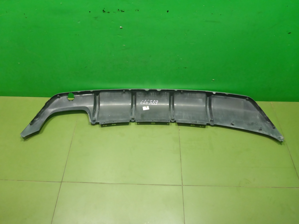 Накладка заднего бампера