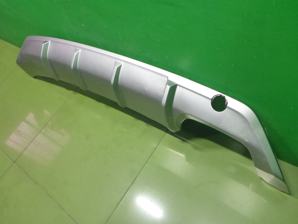 Накладка заднего бампера