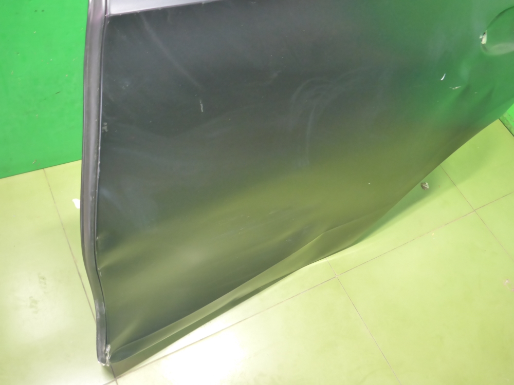 Дверь задняя левая