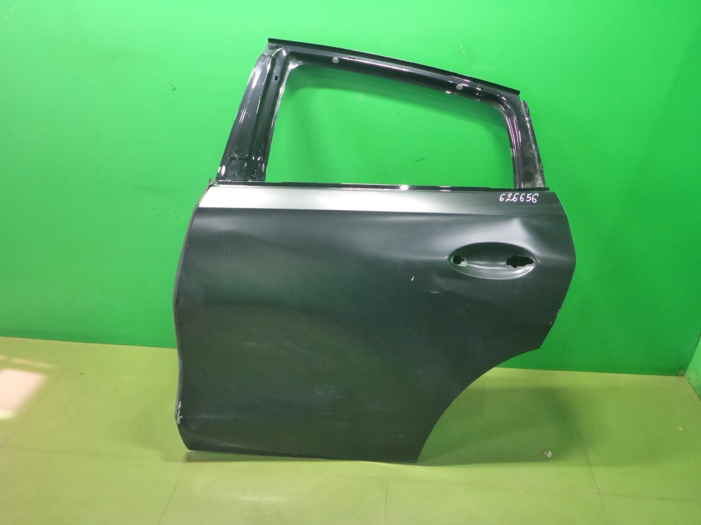 Дверь задняя левая