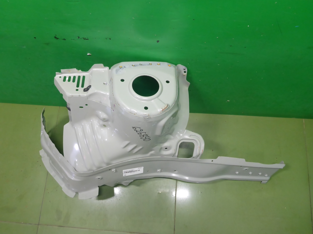 Лонжерон передний левый