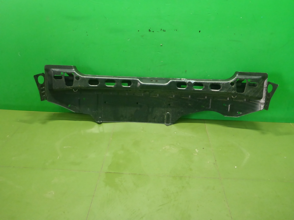 Панель задняя