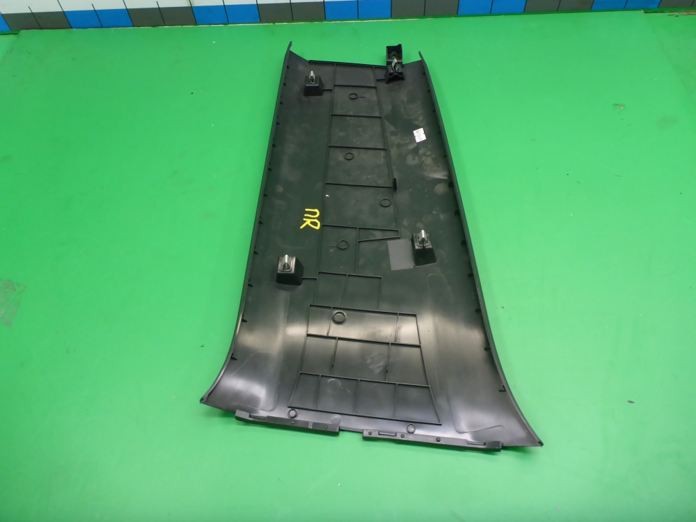 Обшивка стойки