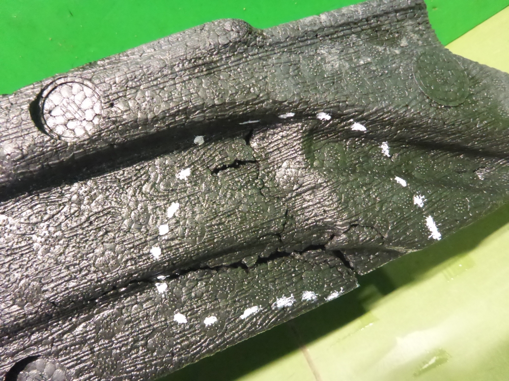 Наполнитель переднего бампера