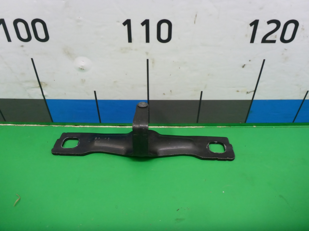 Замок багажника