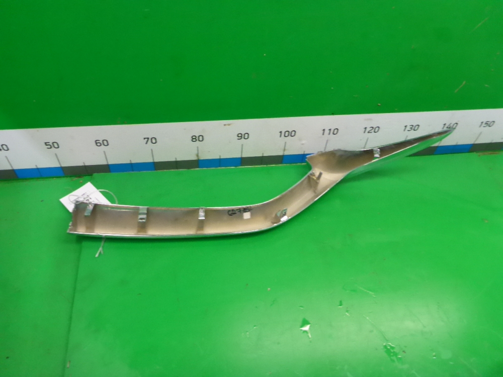 Накладка на решетку радиатора