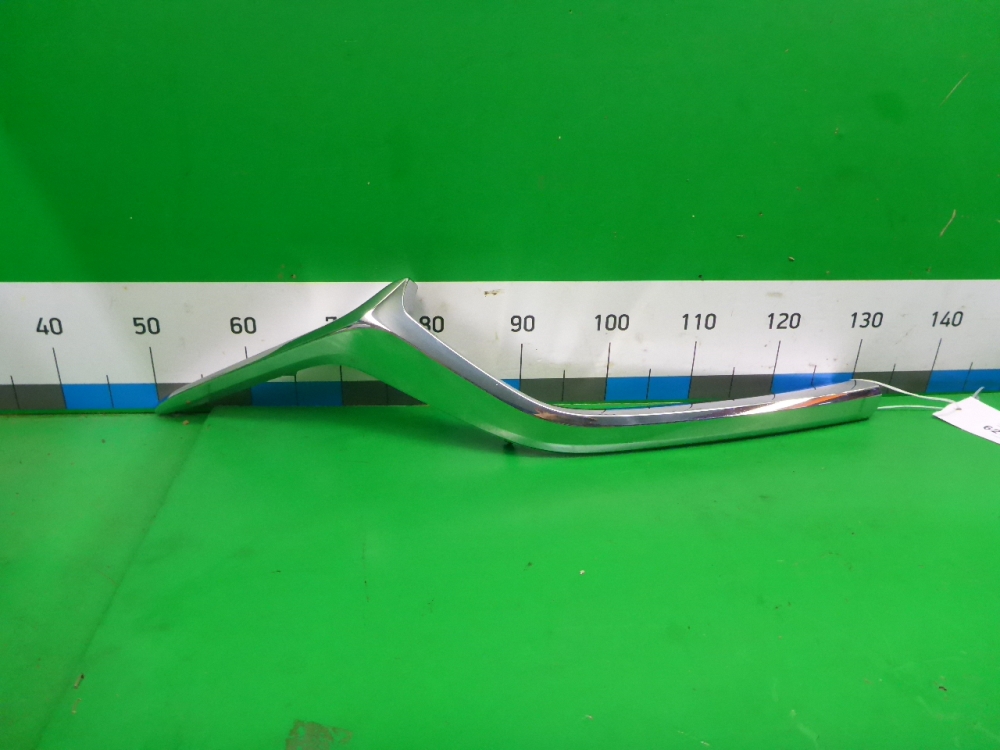 Накладка на решетку радиатора