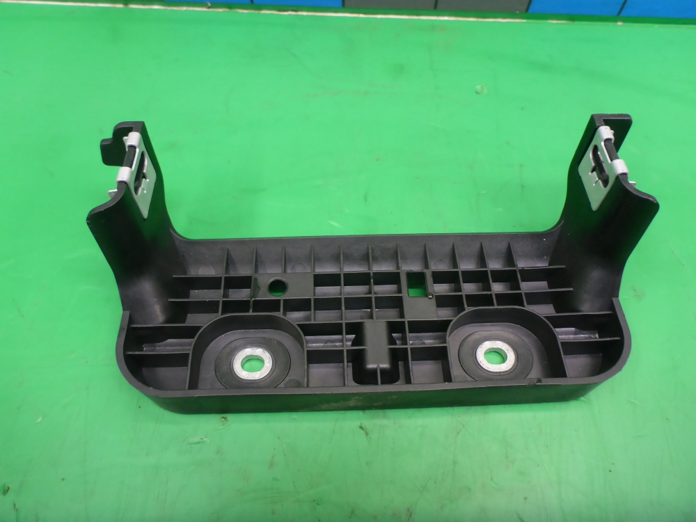 Кронштейн (сопут. товар)