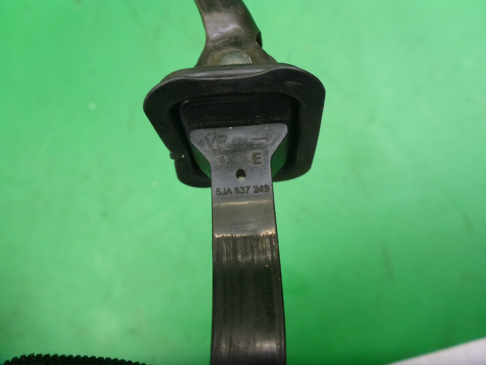 Ограничитель двери