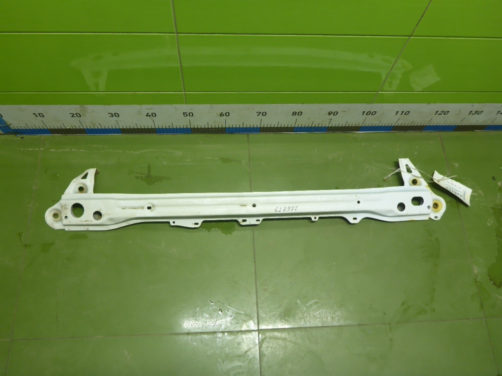 Усилитель заднего бампера