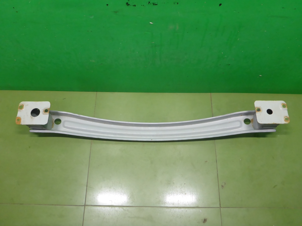 Усилитель заднего бампера