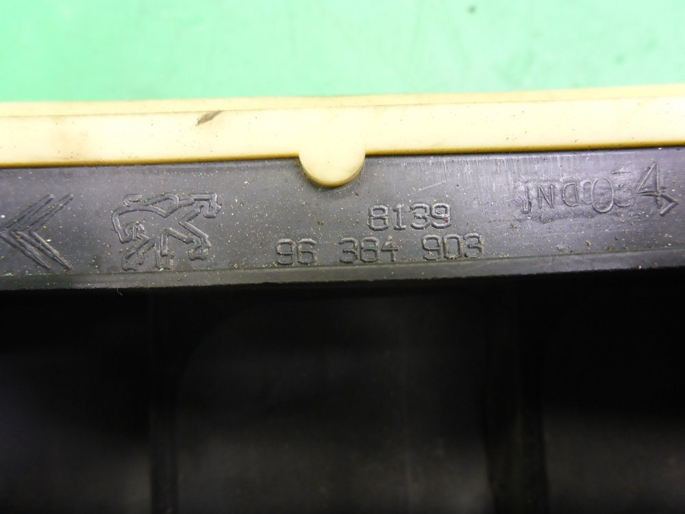 Клапан вентиляции топливного бака