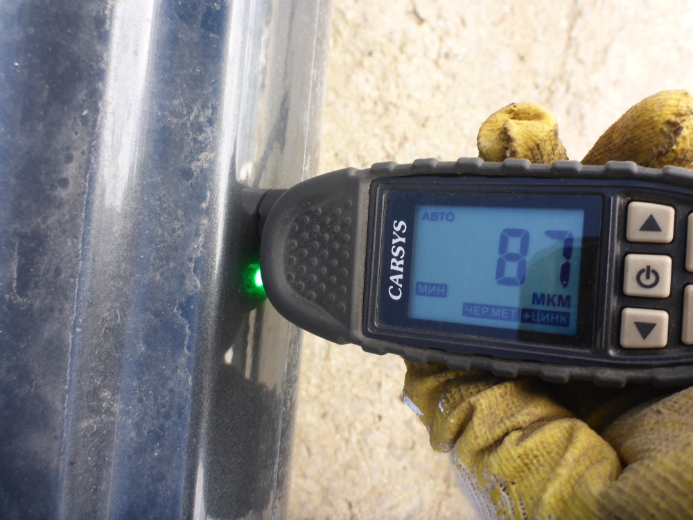 Порог со стойкой левый