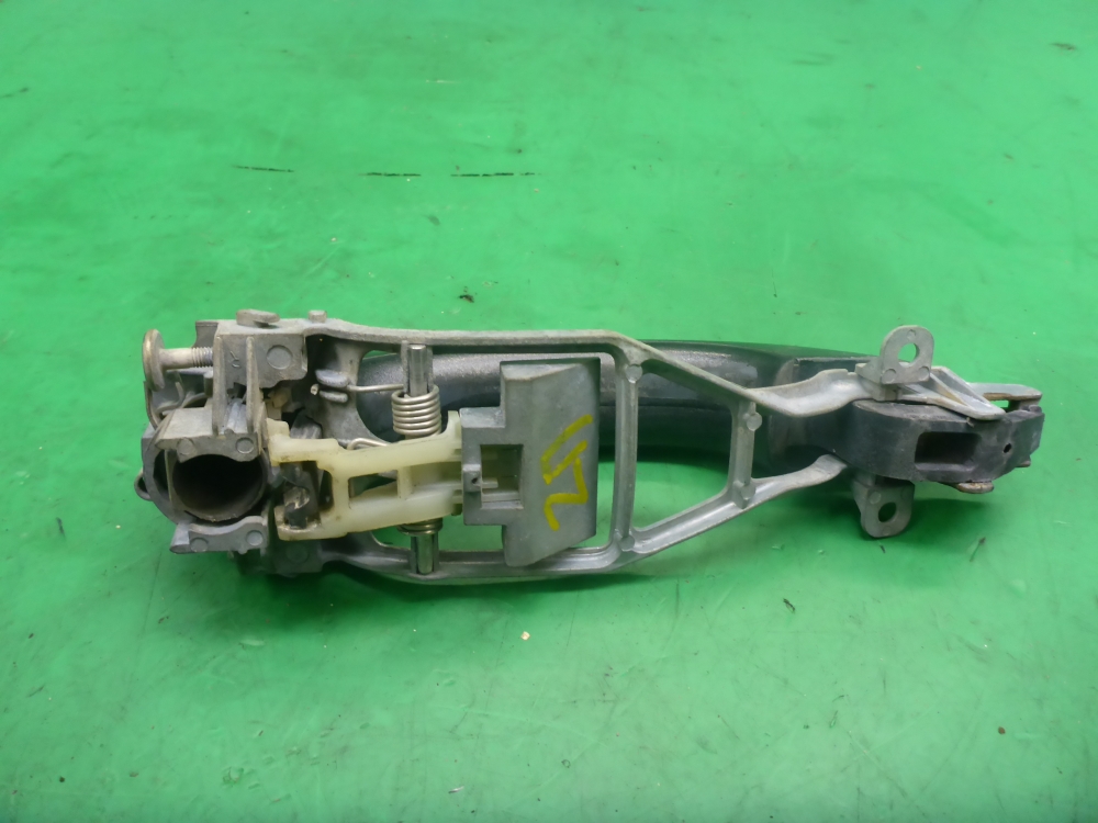 Ручка двери задней наружная