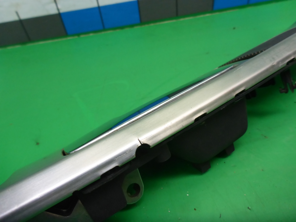 Ручка двери передней внутренняя левая