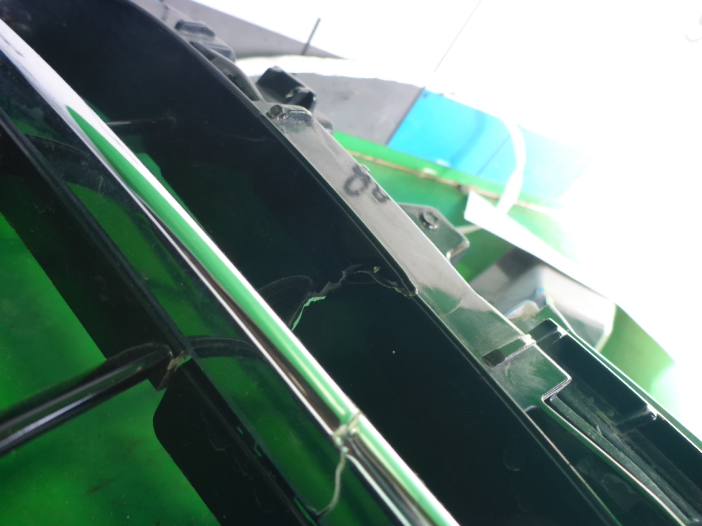 Решетка радиатора