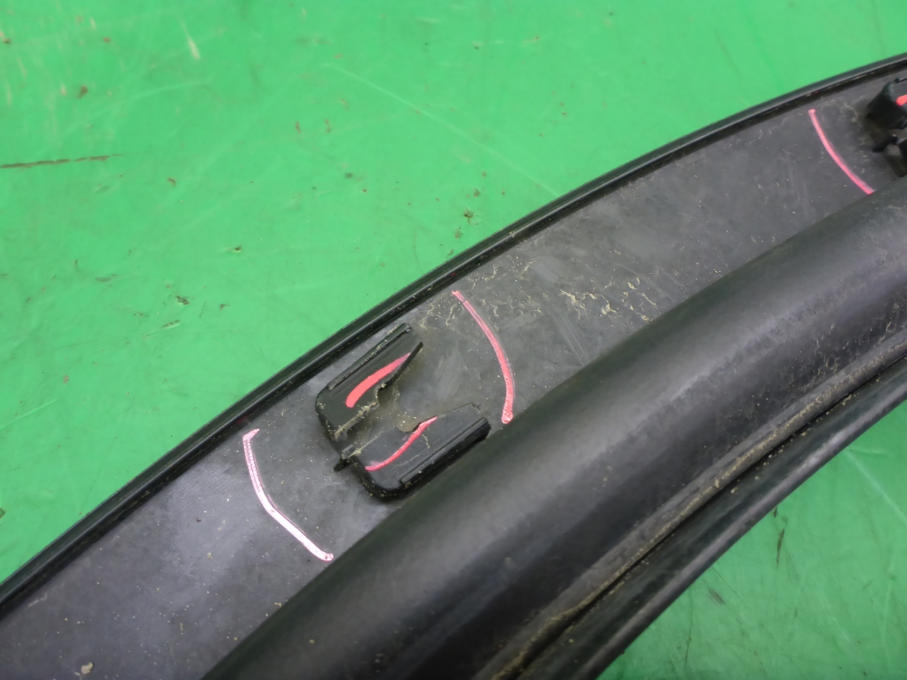 Накладка двери задней правой