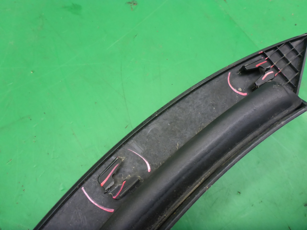 Накладка двери задней правой