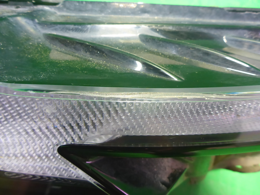 Фара дневного света правая (ходовые огни)