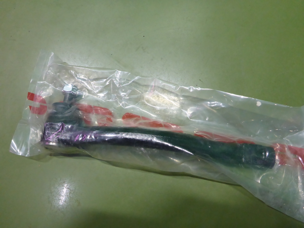 Наконечник рулевой правый