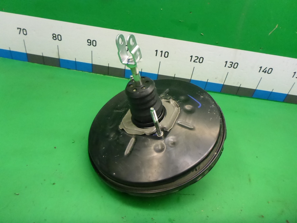 Усилитель тормозов вакуумный