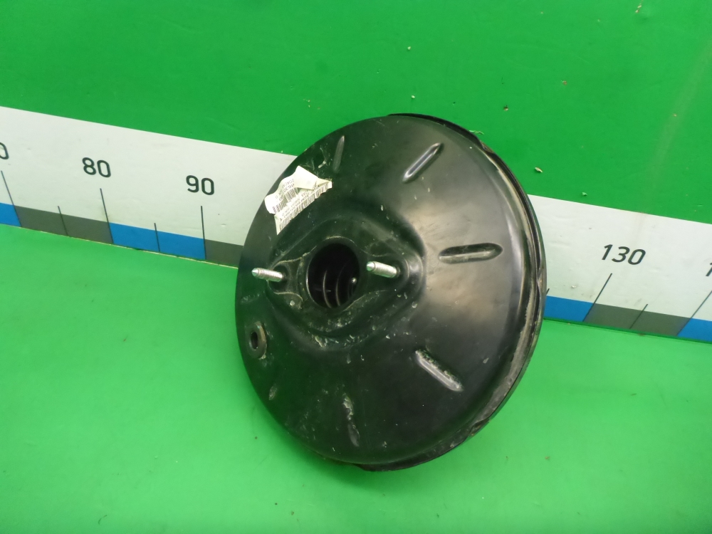 Усилитель тормозов вакуумный