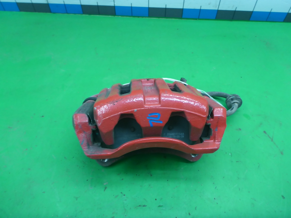 Суппорт передний левый