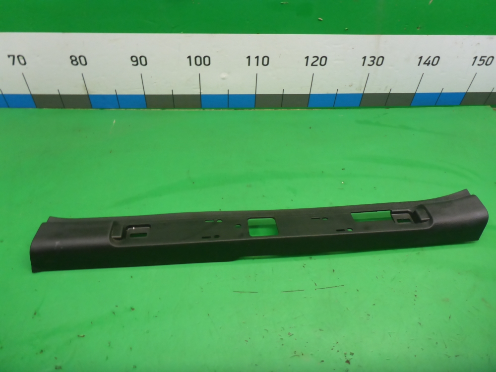 Накладка порога (внутренняя)